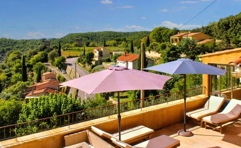 Location de vacances pour 6 personnes, avec jardin et terrasse à Cotignac - 3