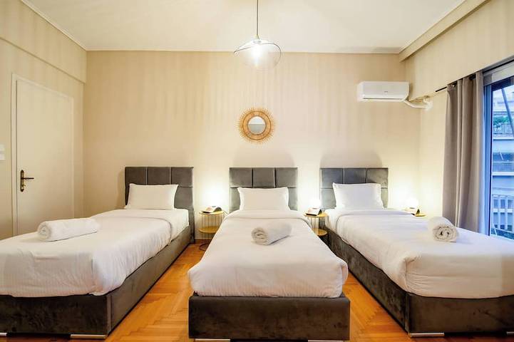 Entire apartment, Families & Groups Acropolis Experiance in Central Section of Athens, Athens