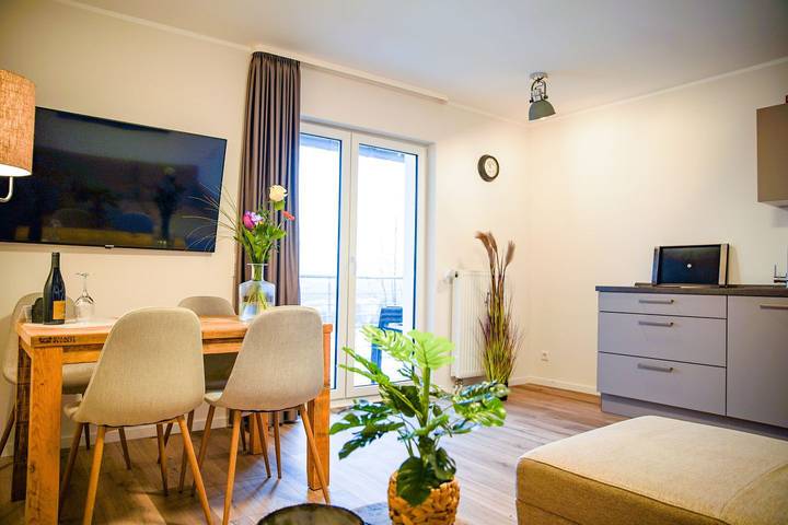 Ferienwohnung für 4 Personen, mit Balkon und Garten sowie Ausblick in Neuastenberg