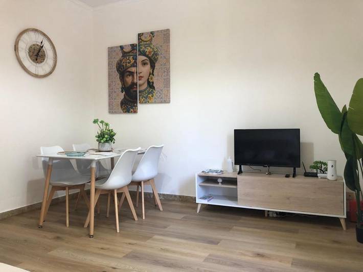 Apartamento de vacaciones para 5 personas, con balcón y vistas, Familias con niños - 1