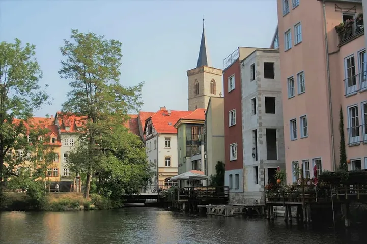 Ganze Wohnung, Ferienwohnung Am Breitstrom - Fewo 2 mit Wassersteg in Krämerbrücke, Erfurt
