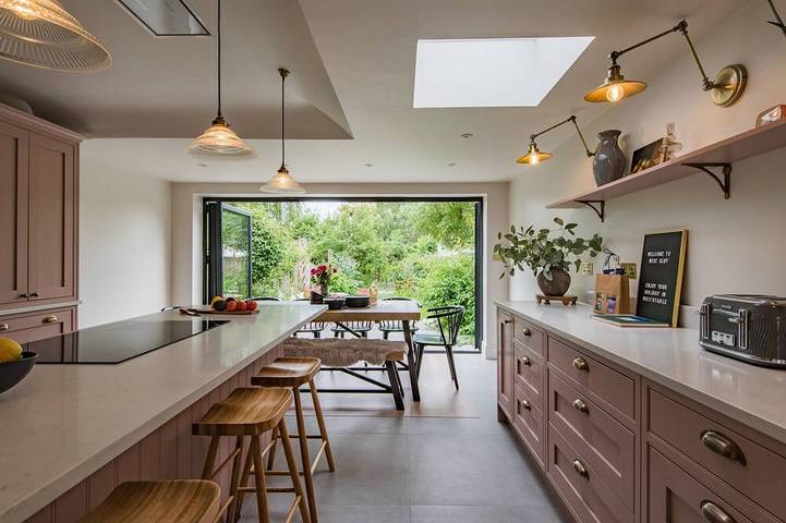 Glamping for 8 people, with balcony and garden in Whitstable