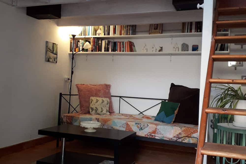 Charmante maisonnette rénovée proche Uzès Charming little house near Uzès in Foissac, Région de Nîmes