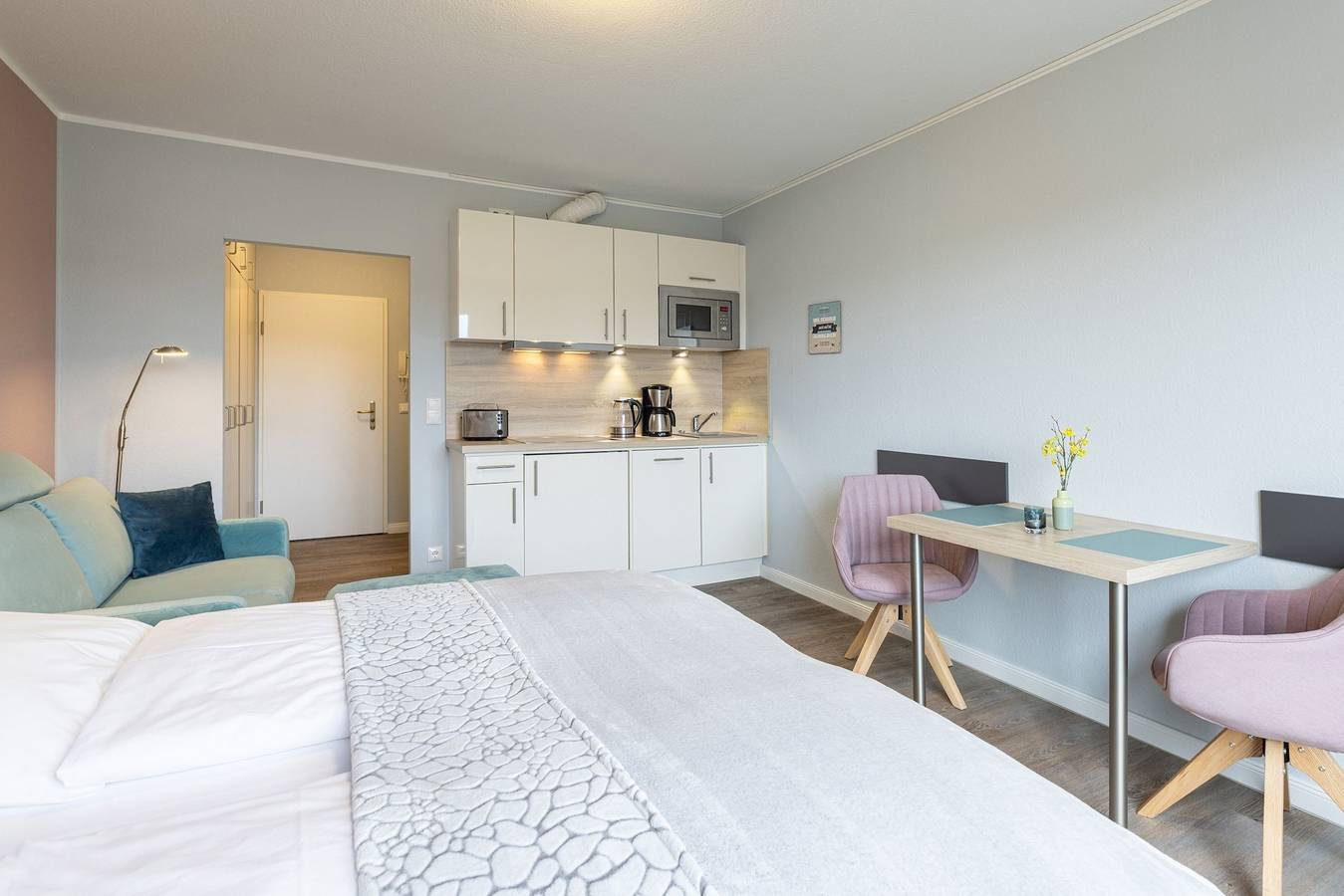 Ganze Ferienwohnung, Strandhotel Laboe Nr. 21 in Kieler Förde, Laboe