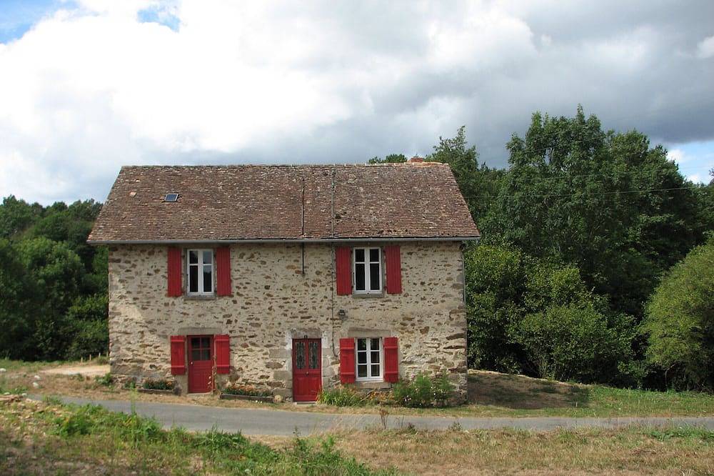 Ferienhaus im Herzen des Regionalen Naturpark Périgord-Limousin in Dournazac, Regionaler Naturpark Périgord-Limousin