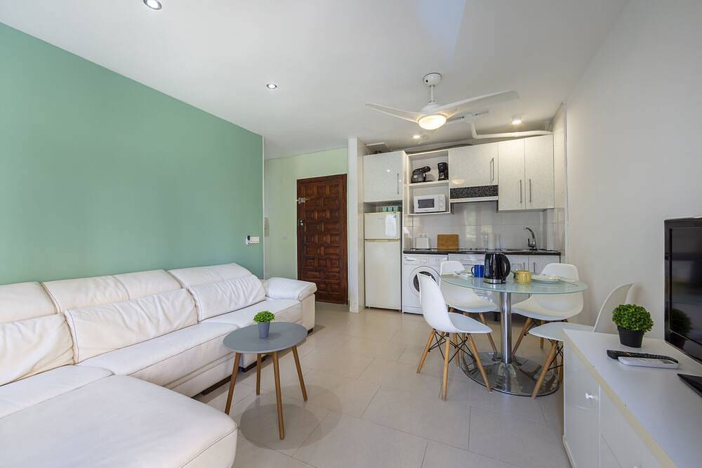 Appartamento intero, Almeriasuite Aguadulce Vibes in Roquetas de Mar, Costa de Almeria