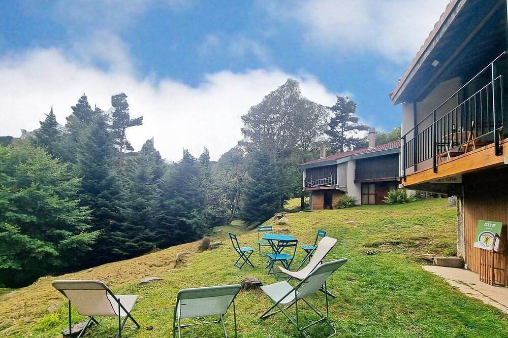 Appartement De Vacances pour 2 Personnes dans Chalmazel-Jeansagnière, Parc Naturel Régional Livradois-Forez