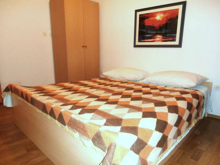 Ferienwohnung für 5 Personen, mit Balkon in Starigrad Paklenica - 4