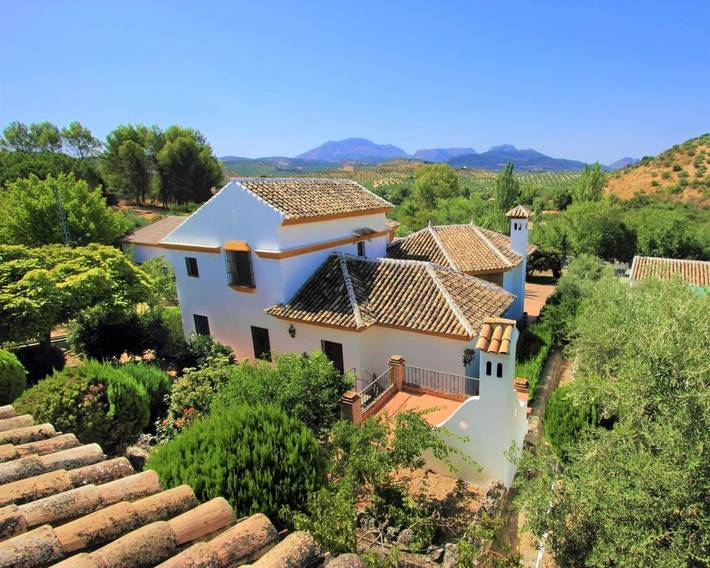 Casa rural para 10 personas, con vistas además de jardín y piscina en Priego de Córdoba - 2