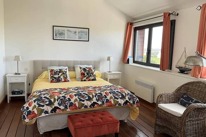 Location de vacances pour 13 personnes, avec Terrasse et Jardin à Sibiril - 2