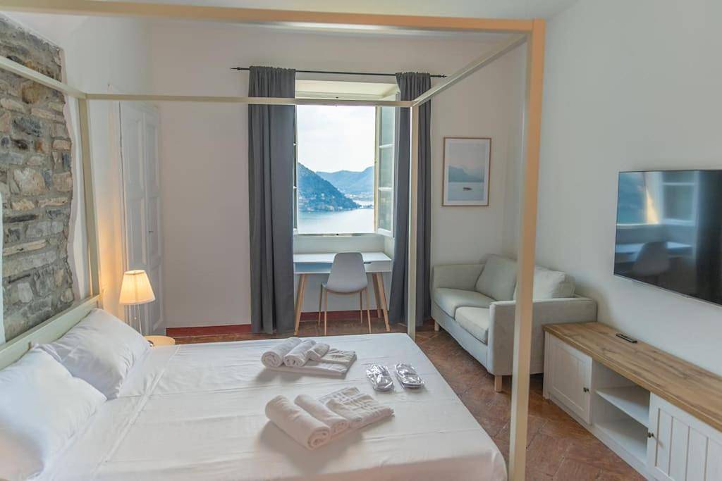 Appartamento intero, Villa lake view + jacuzzi + garden+ gym, Cernobbio in Rovenna, Cernobbio