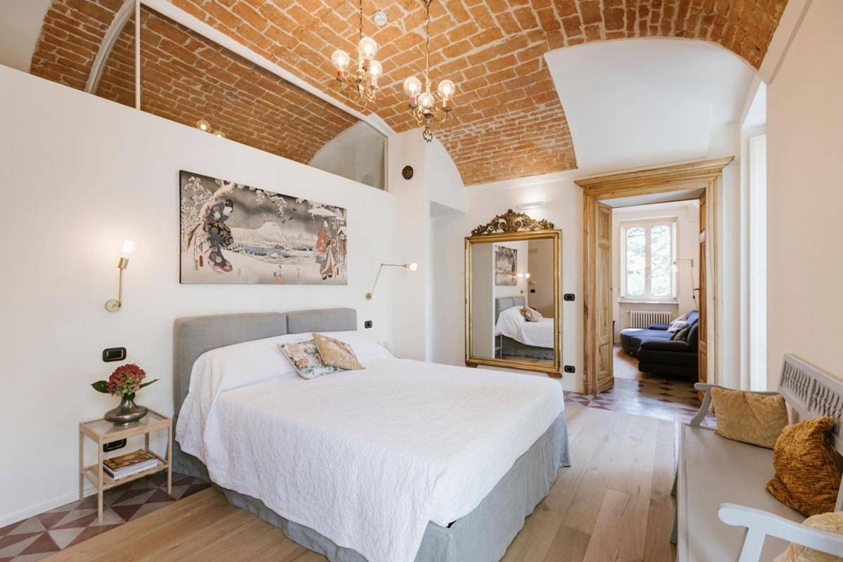 Villa Trisano in Bra, Provincie Cuneo