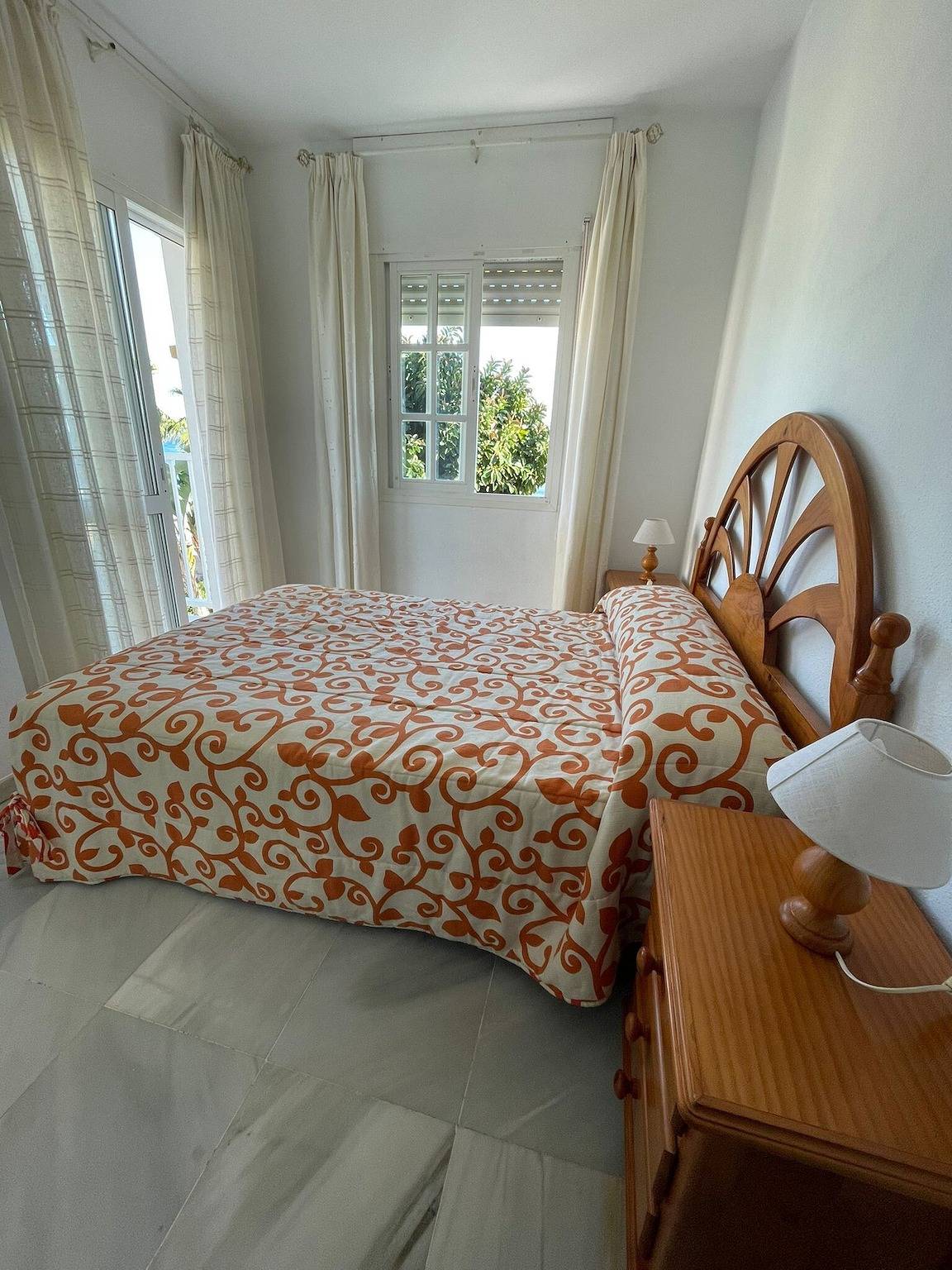Vakantieappartement 'Maria' met Zeezicht, Wi-Fi en Airconditioning in Torrox Costa, Torrox