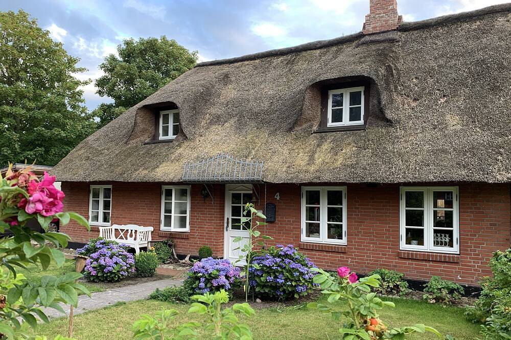 Nordsee - Traum unter Reet in Almdorf, Nordfriesland