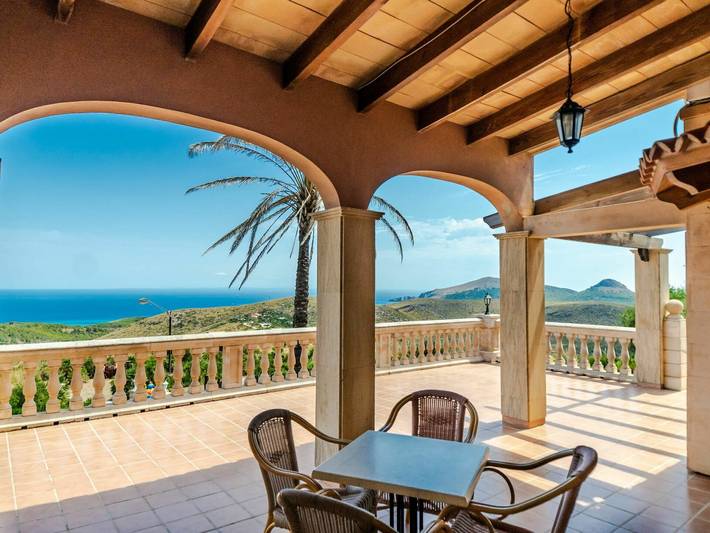 Ferienhaus für 10 Personen, mit Terrasse und Garten in Artà - 4