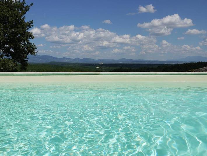 Location de vacances pour 2 personnes, avec jardin ainsi que piscine et vue à Réauville - 4