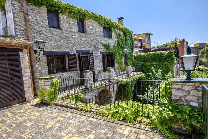 Chalet para 32 personas, con jardín en Bajo Penedés - 3