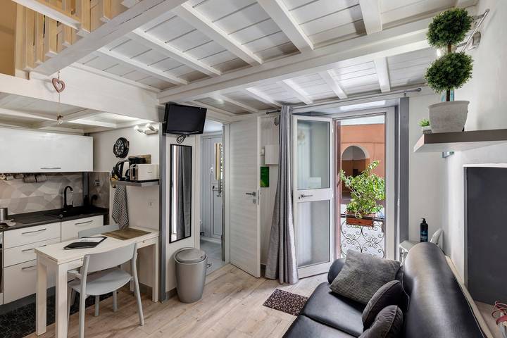 Ganze Wohnung, Apartment 'Ludo Home - Rom' mit Wlan und Klimaanlage in Rom, Rom Provinz