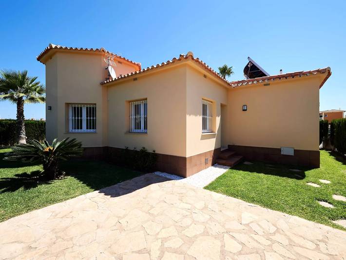 Villa für 4 Personen, mit Garten, mit Haustier in Oliva - 3