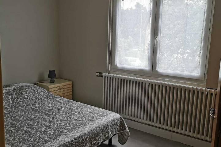 Location de vacances pour 8 personnes, avec jardin à Saint-Chély-d'Apcher - 2