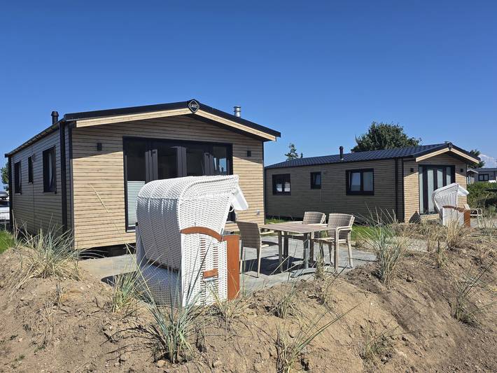 Wohnwagen für 5 Personen, mit Terrasse und Garten sowie Whirlpool und Sauna, mit Haustier in Schashagen - 2