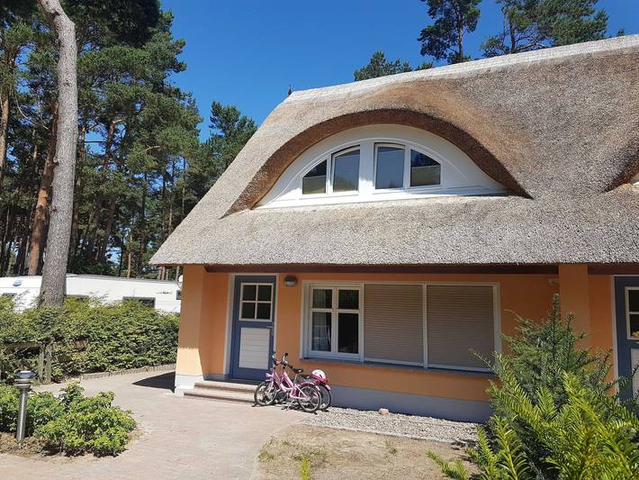 Ferienwohnung für 4 Personen, mit Terrasse und Garten in Karlshagen - 3
