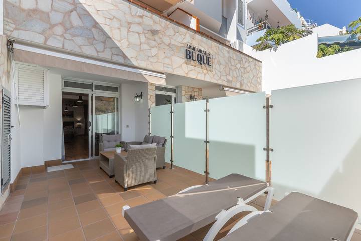 Estudio entero, Estudio vacacional 'Vv Ancla' con vistas a la montaña, Wi-Fi y aire acondicionado in Puerto de Mogan, Mogán