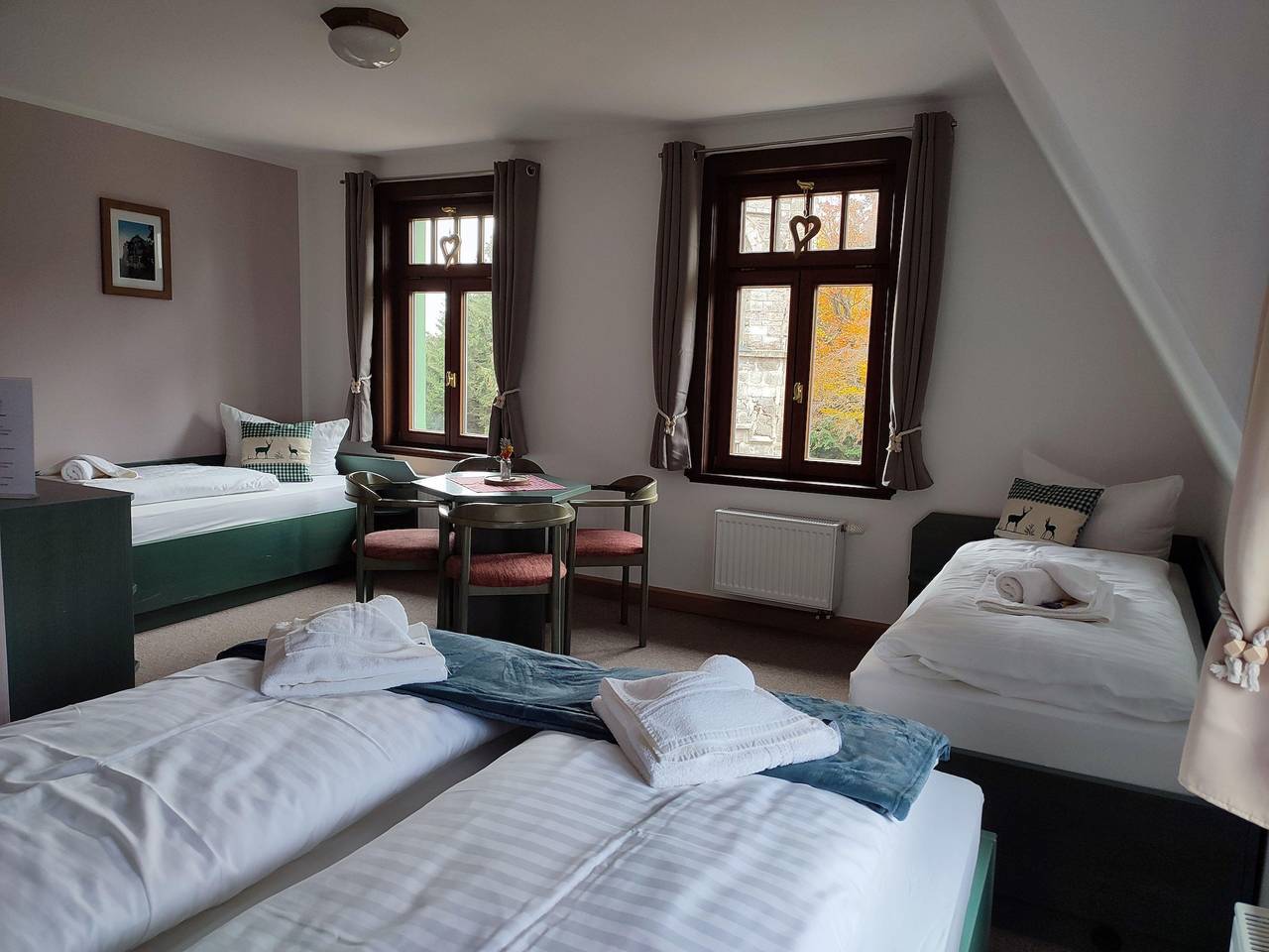 04 Vierbettzimmer Standard in Eibenstock, Erzgebirge