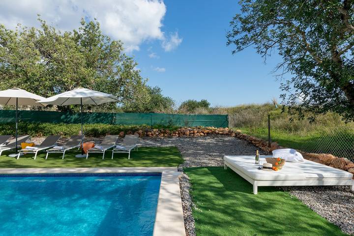 Villa Can Toni - Aguas Blancas Beach in Platja es Figueral, Santa Eularia des Riu