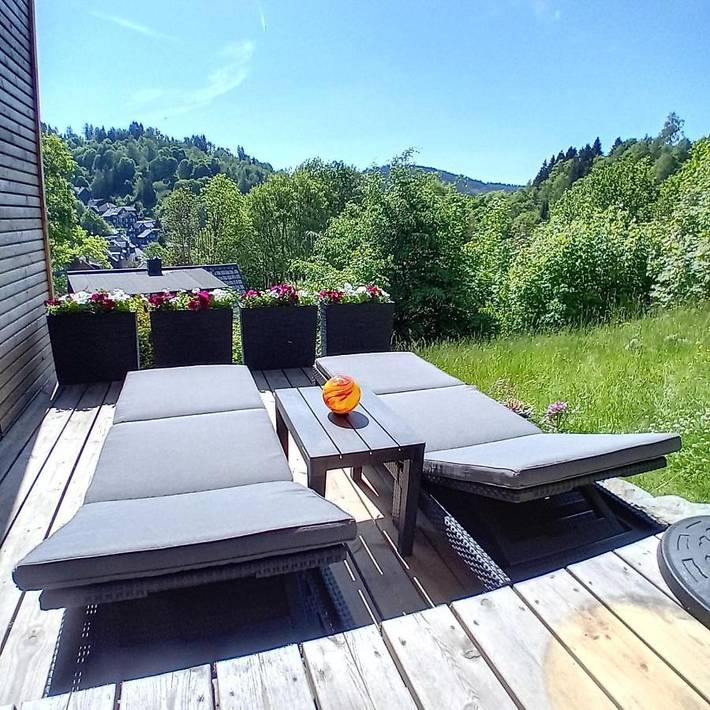 Ferienwohnung für 2 Personen, mit Terrasse und Garten sowie Ausblick in Lauscha - 3
