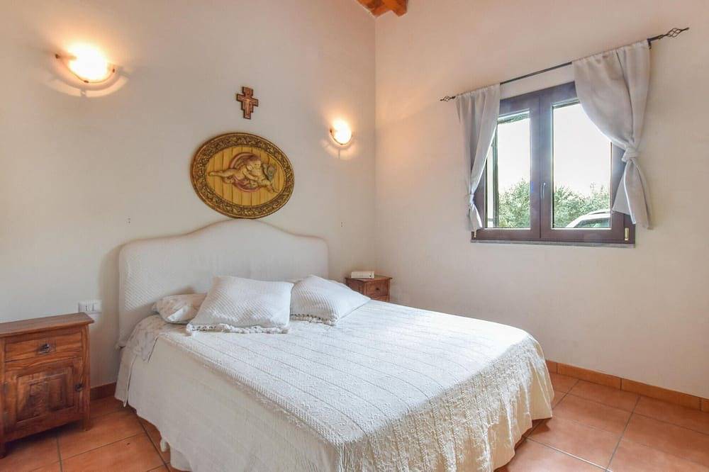 2 bedroom beautiful home in Santa Teresa di Riva in Savoca, Messina Provinz
