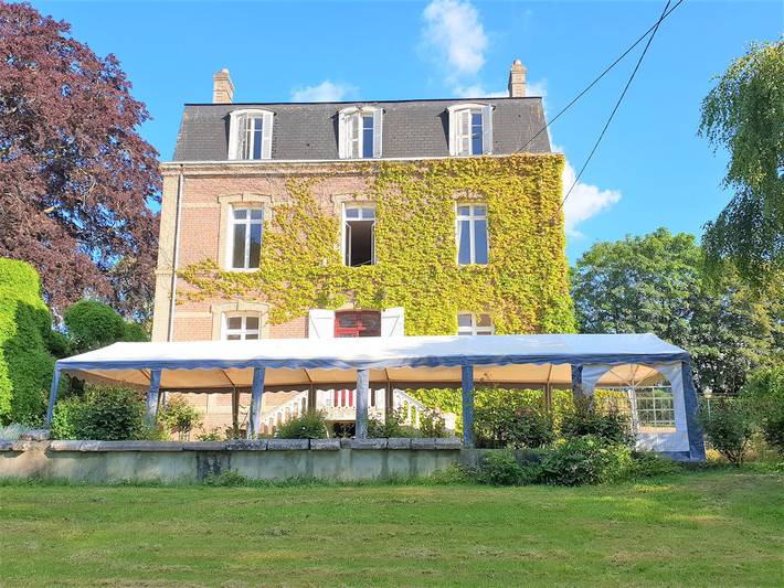 Gîte pour 45 personnes, avec terrasse et jardin dans l' Eure - 2