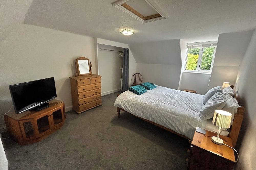 Entire apartment, Apartment 1, The Old Vicarage in Old Hunstanton, Norfolk Coast