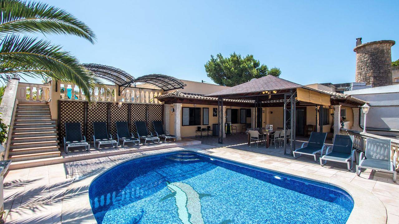 Villa für 8 Personen (301 m²) in Palma de Mallorca in Can Pastilla, Palma