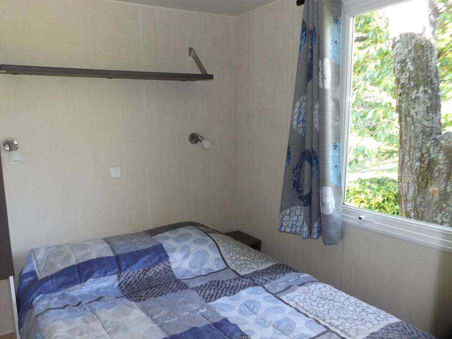 Camping Sun Camping - Mobilhome 4 personnes - Confort + Tv 1/4 pers. in Sampzon, Ardèche