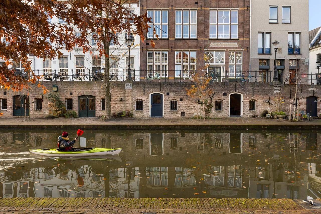 2 Luxurious canal apartments in Utrecht in Utrecht, Bestuur Regio Utrecht
