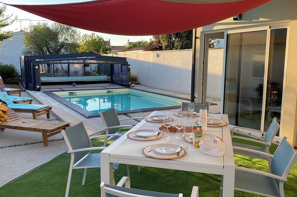Magnifique Villa Avec Piscine in La Tremblade, Côte de Beauté