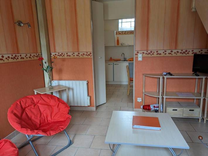 Gîte pour 2 personnes, avec terrasse et vue à Donnery - 2