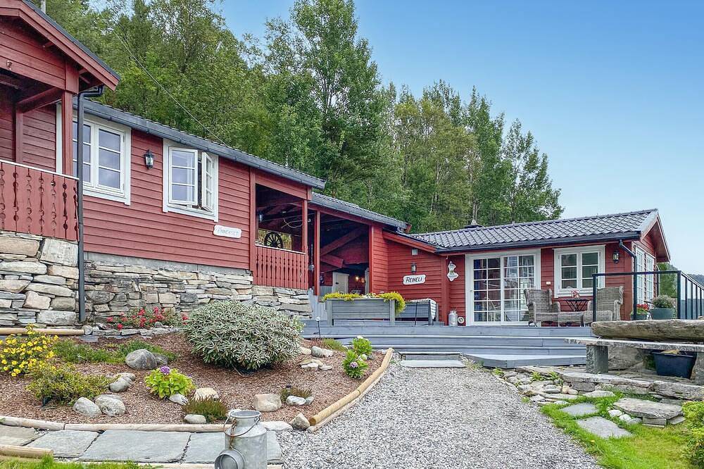 Atemberaubendes Zuhause in Lavik in Sognefjord