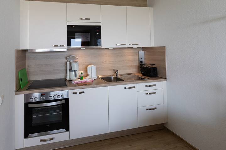 Ferienwohnung für 2 Personen, mit Ausblick und Balkon in Döse - 4