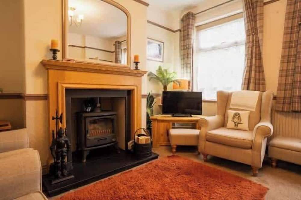 Wirral Retreat, Cosy Cottage Near Port Sunlight in Merseyside