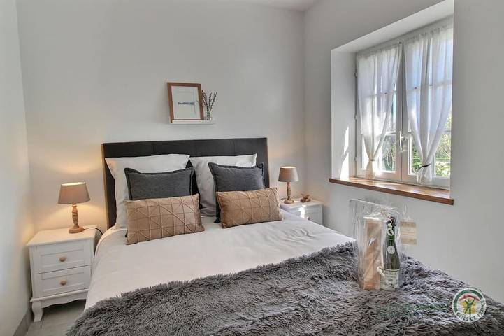 Location de vacances pour 4 personnes, avec jardin et terrasse, animaux acceptés à La Chapelle-Neuve - 2