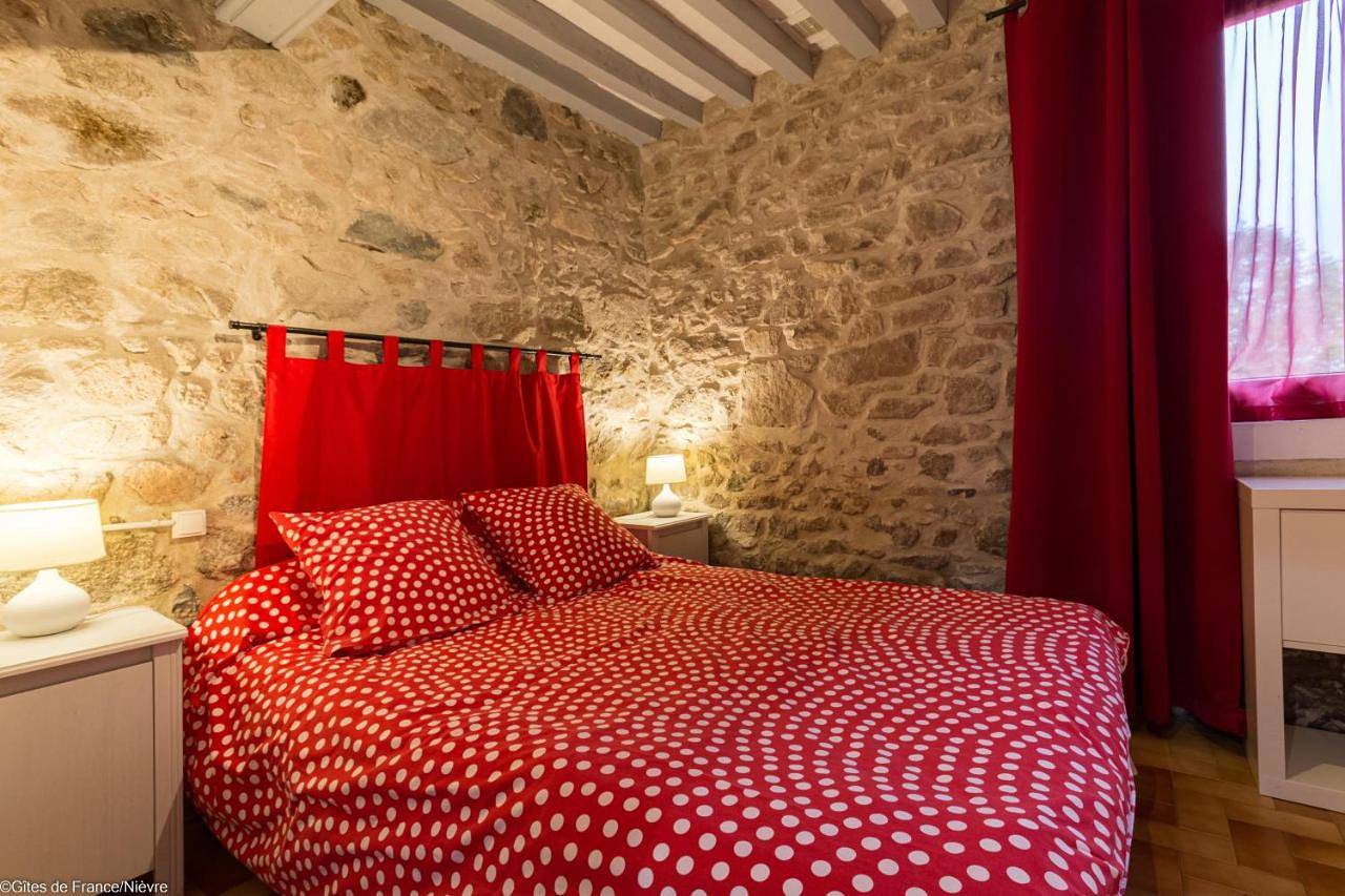 Holiday Home with Shower in Planchez, Lac des Settons