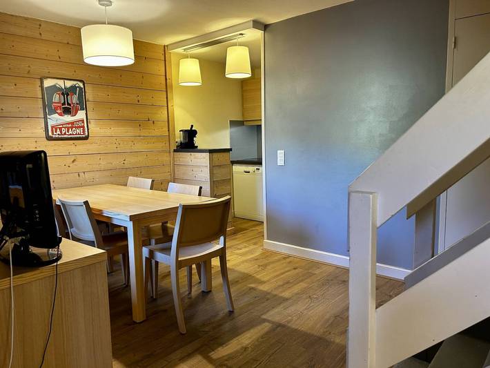 Gîte pour 7 personnes, avec balcon et piscine dans Plagne 1800 - 2