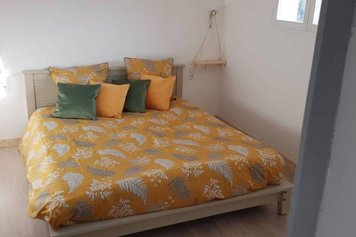 Gîte pour 4 personnes, avec Jardin dans Dortan