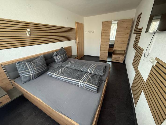 Vakantieappartement voor 9 personen, met uitzicht en tuin in Fiss