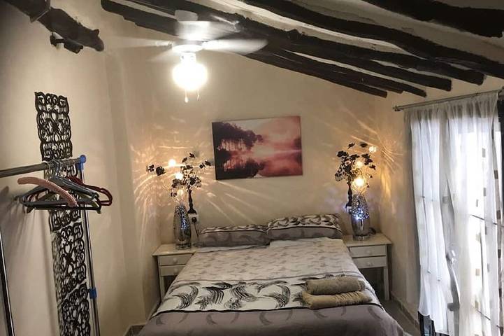 Traditionelle Spanische Stadt Haus Inland Sax Alicante. Schlaf 6 Bett Wifi in Sax, Alicante Binnenland
