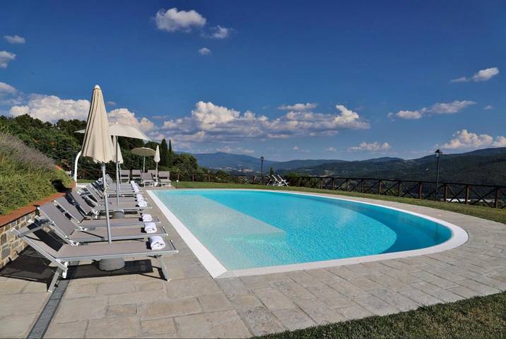 Ferienhaus für 15 Personen, mit Balkon und Terrasse sowie Garten und Pool in Castel San Niccolò - 2