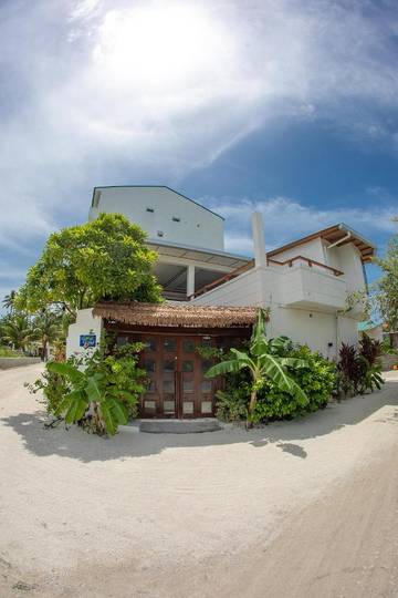 Chambre d’hôte pour 3 personnes, avec vue et jardin dans Dhiffushi