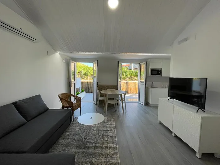 Holiday apartment for 4 people, with view and terrace as well as garden - 1